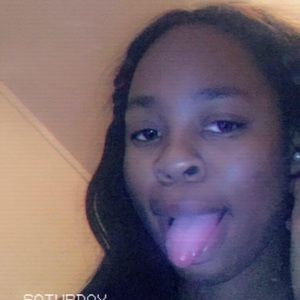 Meet your Posher, Kiana